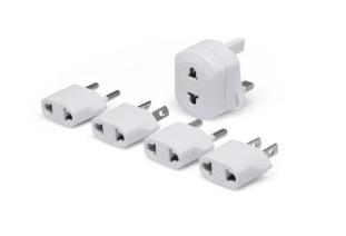 SET DI ADATTATORI DA VIAGGIO BLISTER